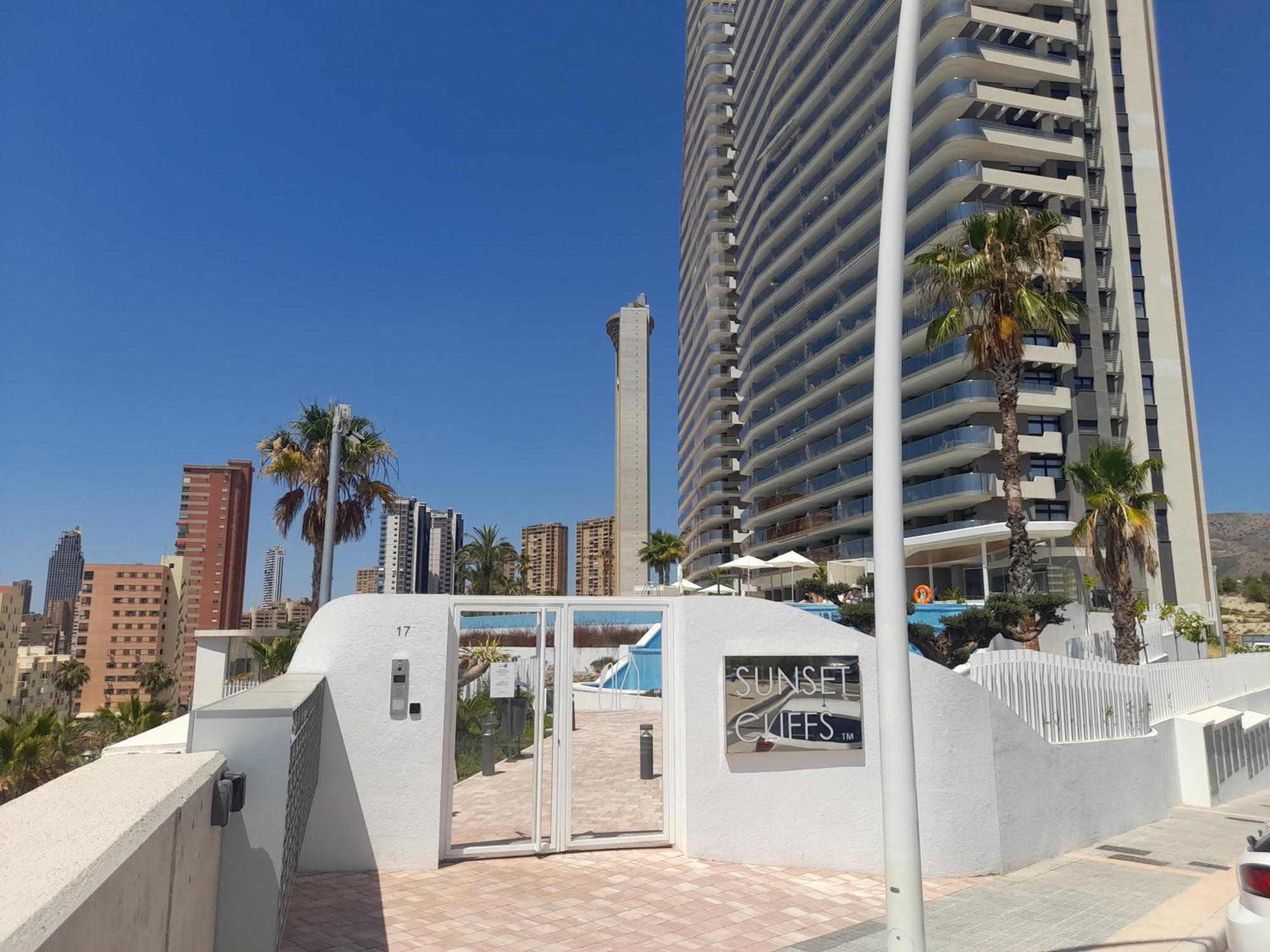 Sunset Cliffs Sea View Apartments 14 Floor Benidorm Exterior foto